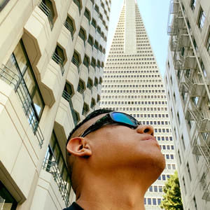 Meet your Posher, Victor